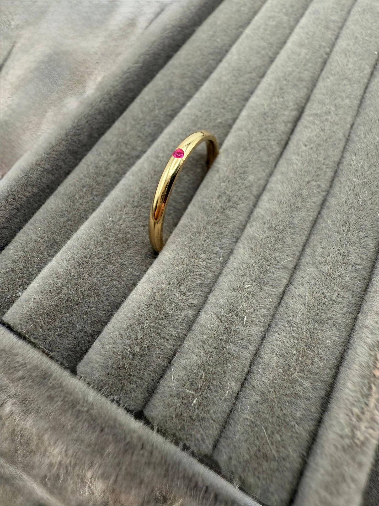 Gold Ring with Ruby